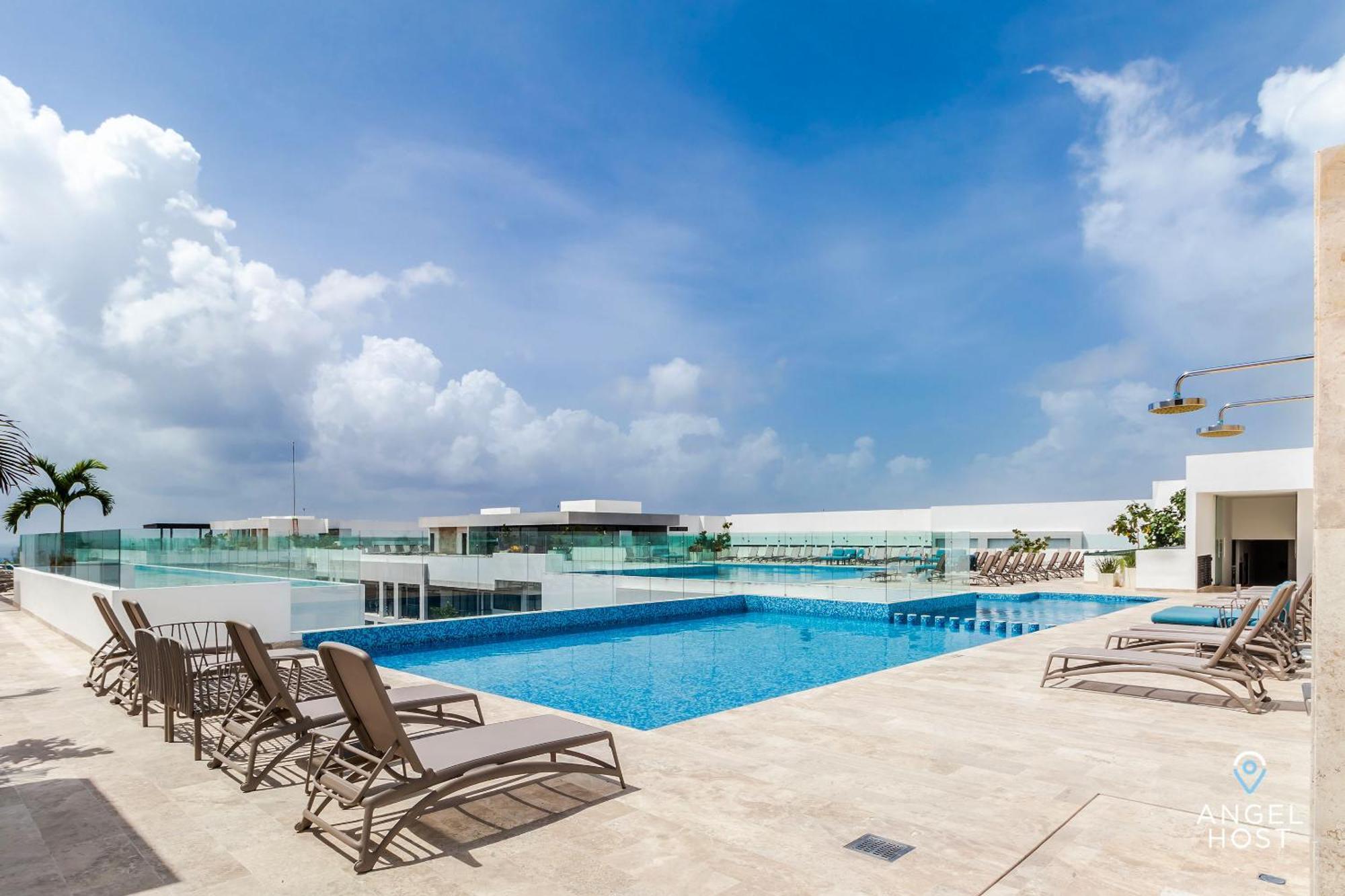 Great Location In Pdc Roof Pool Gym Kid's Club Сasa de vacaciones